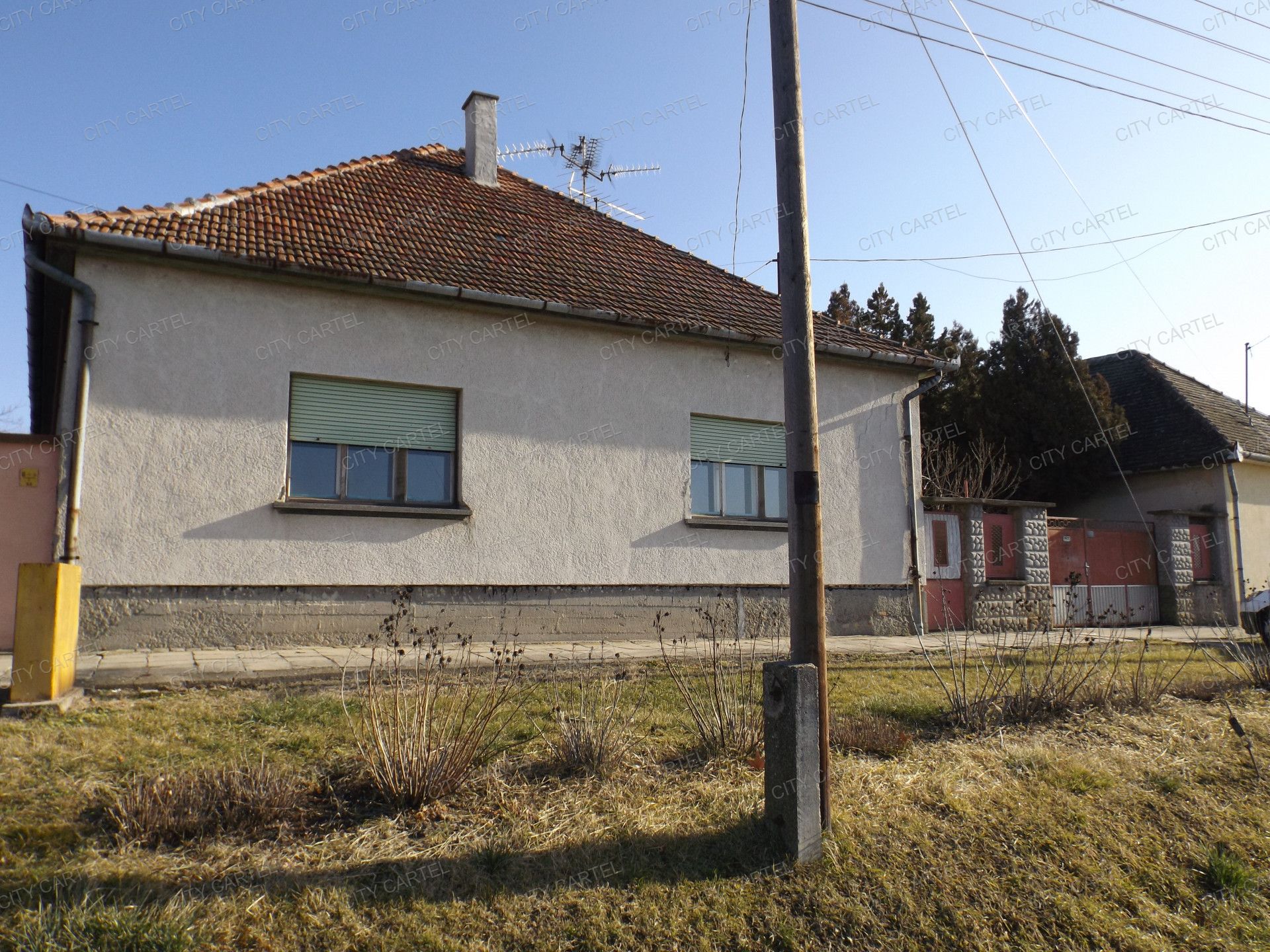 Gara Eladó  Családi ház  Gara Eladó  Családi ház Bács-Kiskun megye 