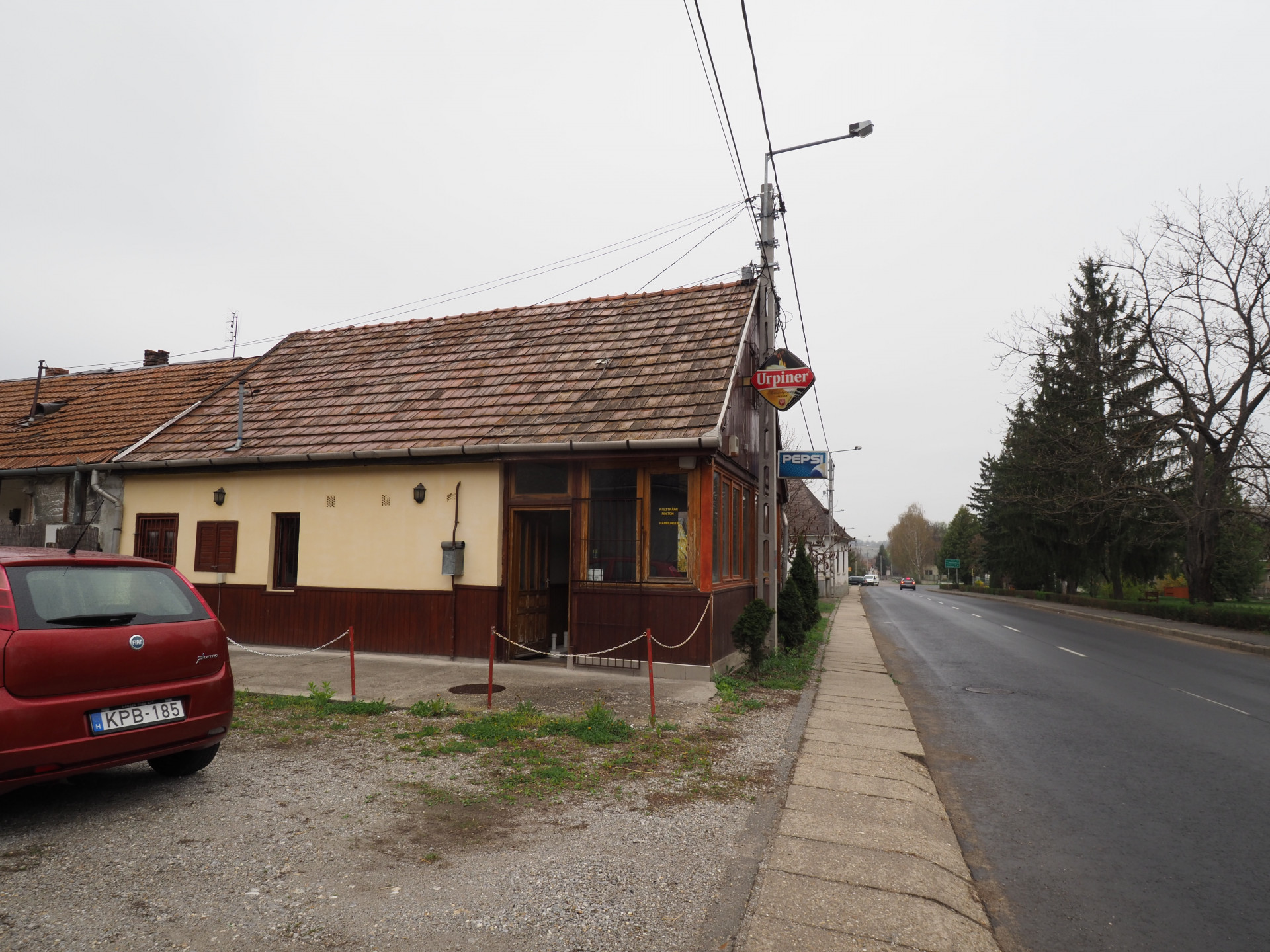 Eger Kiadó  Iroda/üzlethelység  Eger Kiadó  Iroda/üzlethelység Heves megye 