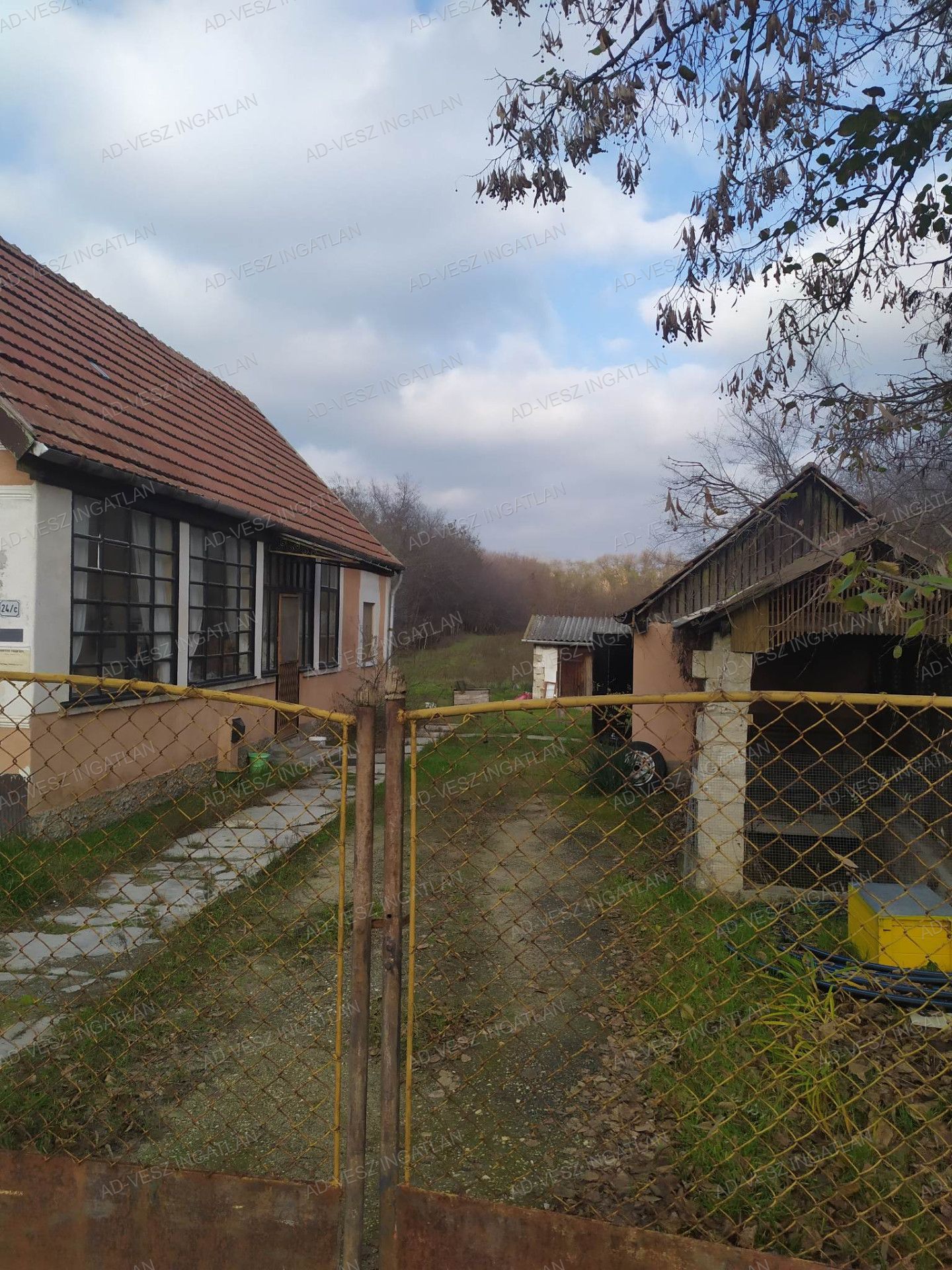 Dabas Eladó  Lakás  Dabas Eladó  Lakás Pest megye 