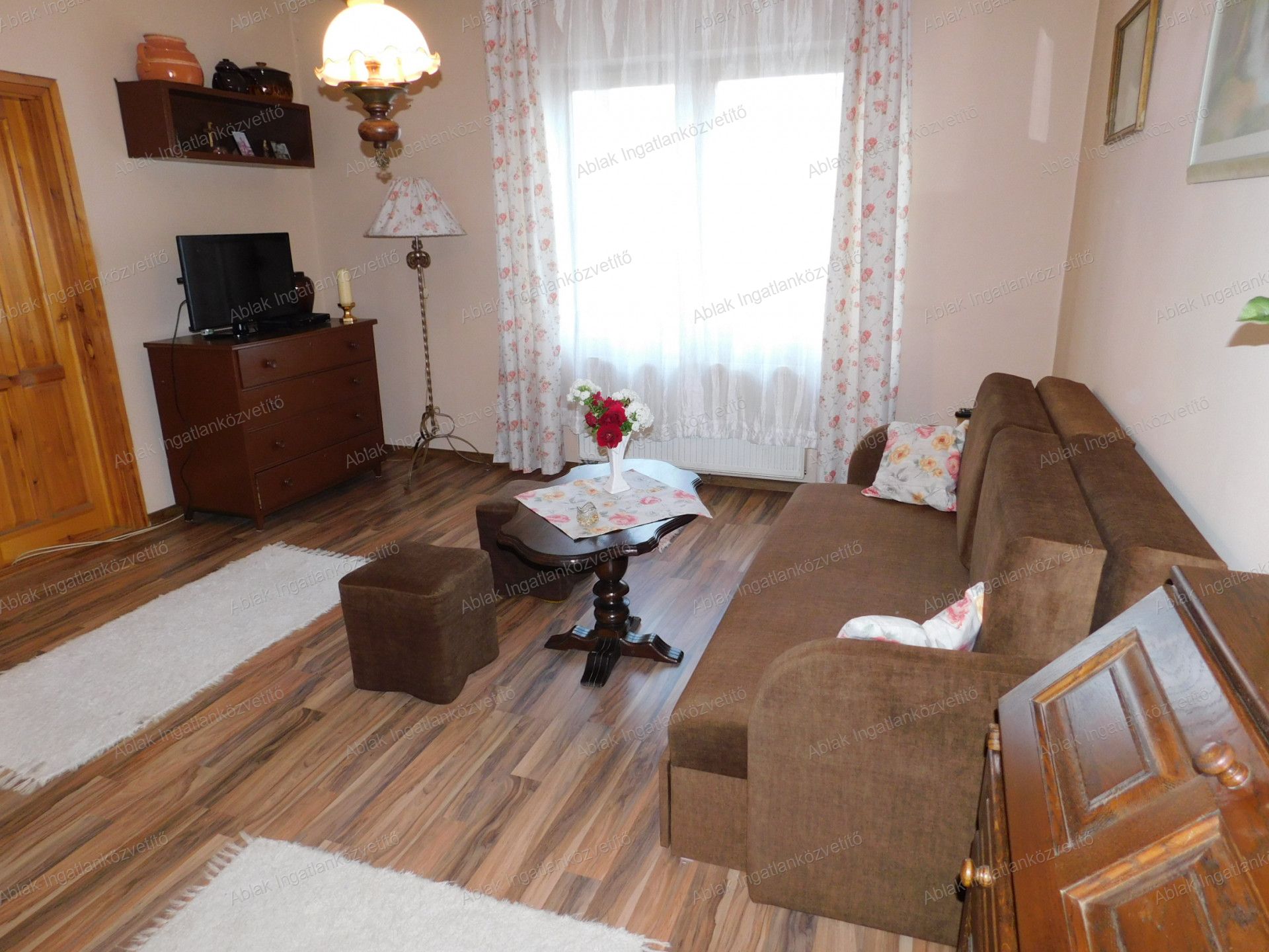 Kecskemét Eladó  Családi ház  Kecskemét Eladó  Családi ház Bács-Kiskun megye 