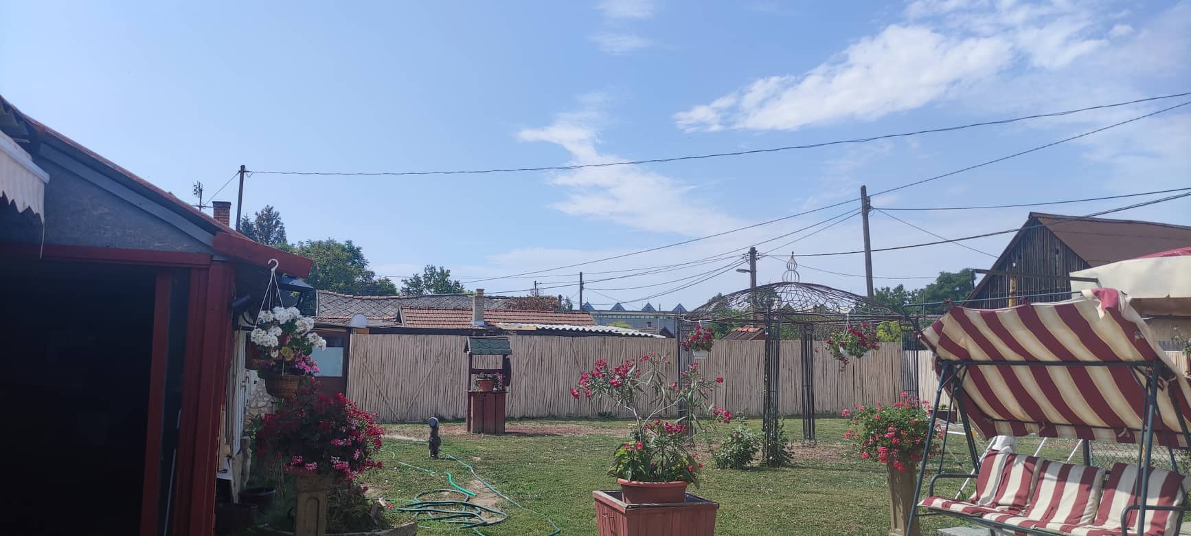 Szolnok Eladó  Családi ház  Szolnok Eladó  Családi ház Jász-Nagykun-Szolnok megye 