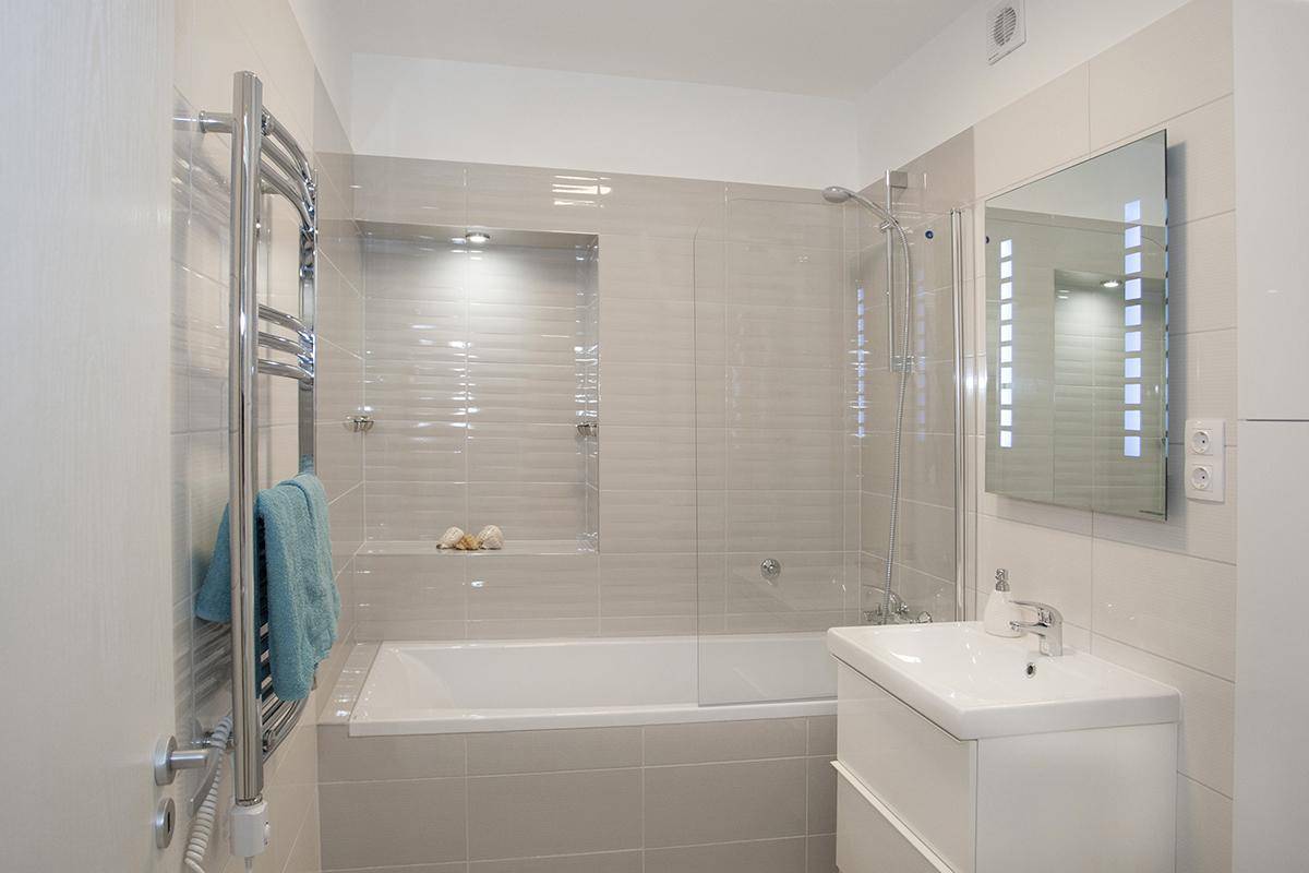 Szolnok Eladó  Családi ház  Szolnok Eladó  Családi ház Jász-Nagykun-Szolnok megye 