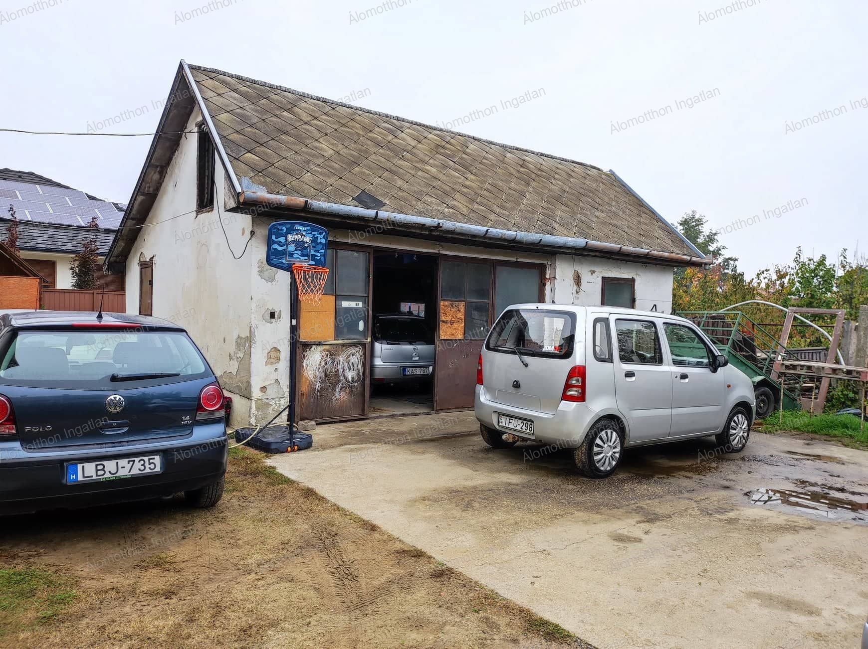 Debrecen Eladó  Családi ház  Debrecen Eladó  Családi ház Hajdú-Bihar megye 