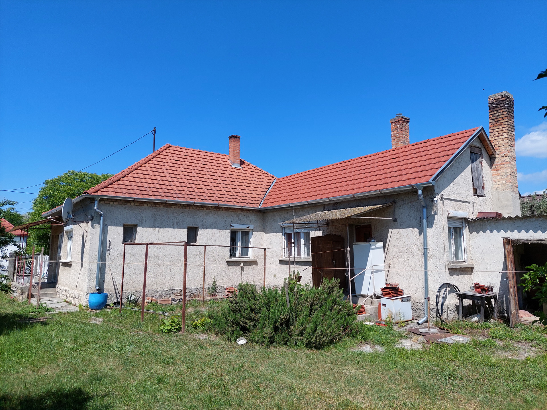 Dunaszeg Eladó  Családi ház  Dunaszeg Eladó  Családi ház Győr-Moson-Sopron megye 