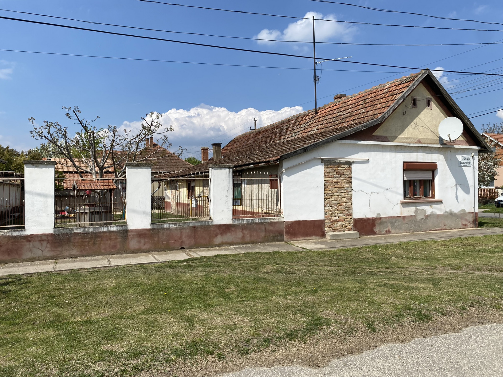 Mélykút Eladó  Családi ház  Mélykút Eladó  Családi ház Bács-Kiskun megye 