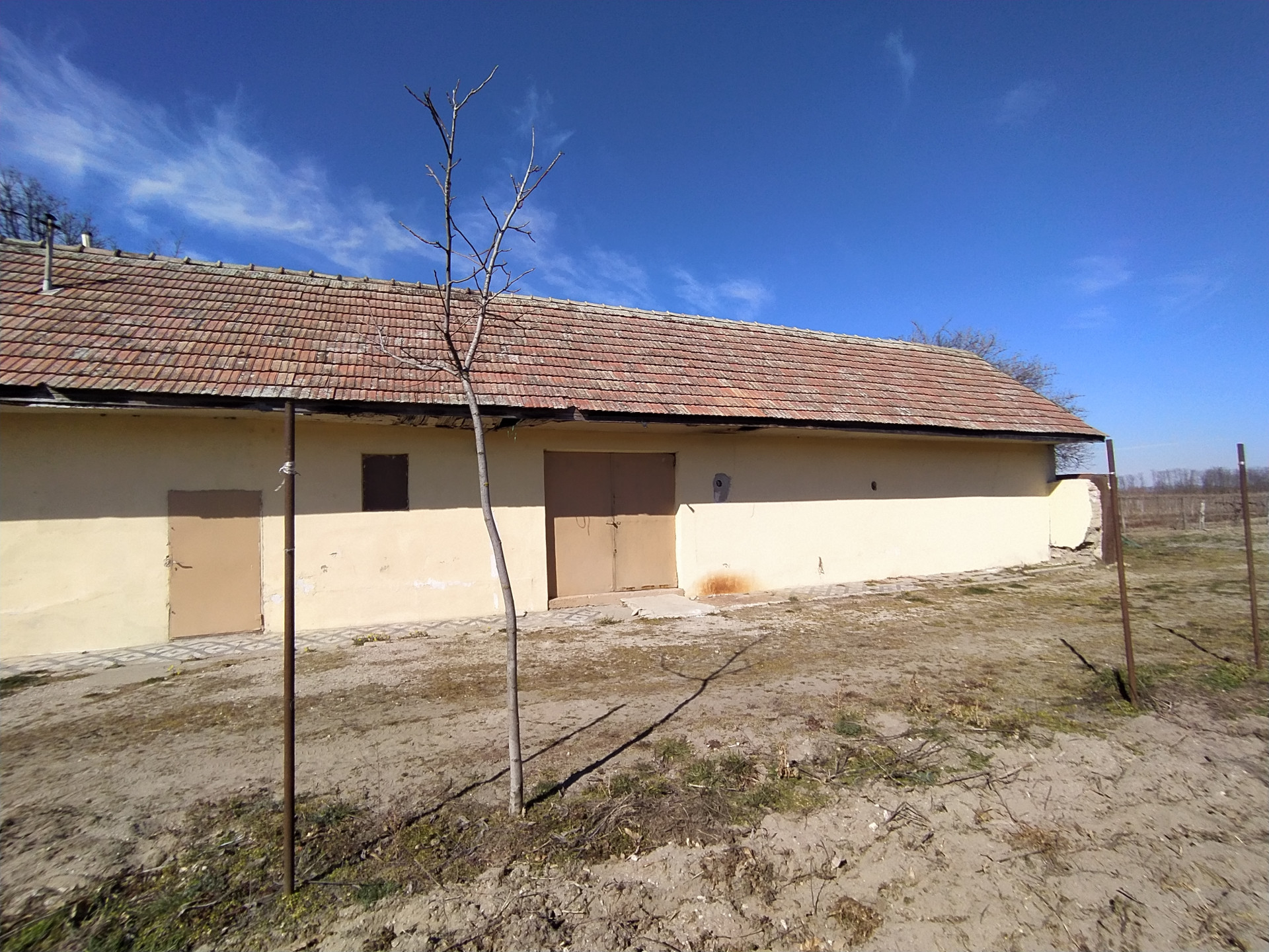 Kiskőrös Eladó  Családi ház  Kiskőrös Eladó  Családi ház Bács-Kiskun megye 