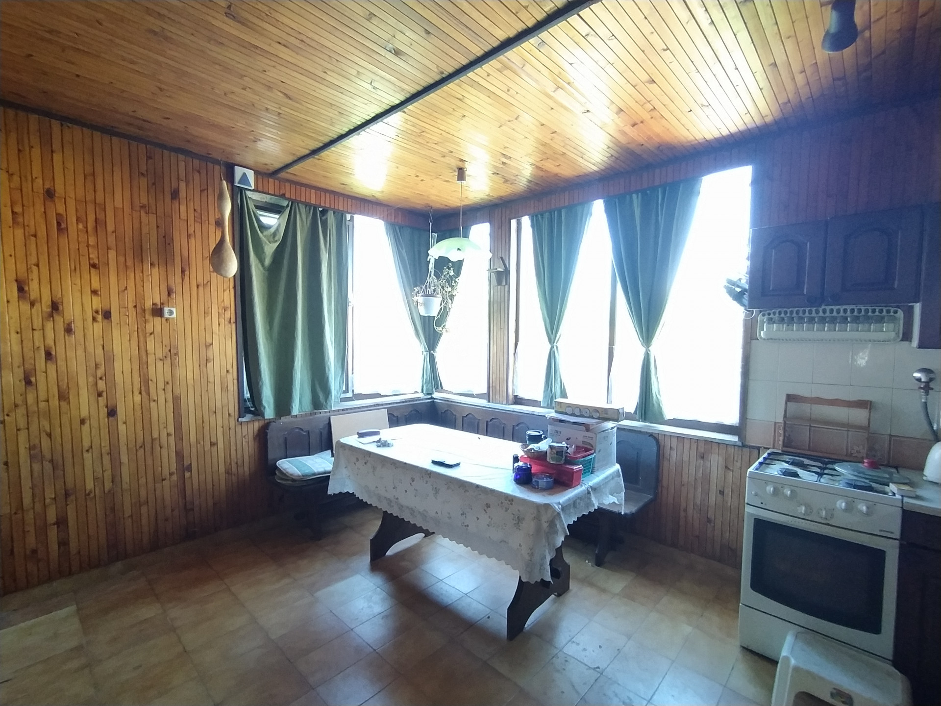 Kiskőrös Eladó  Családi ház  Kiskőrös Eladó  Családi ház Bács-Kiskun megye 