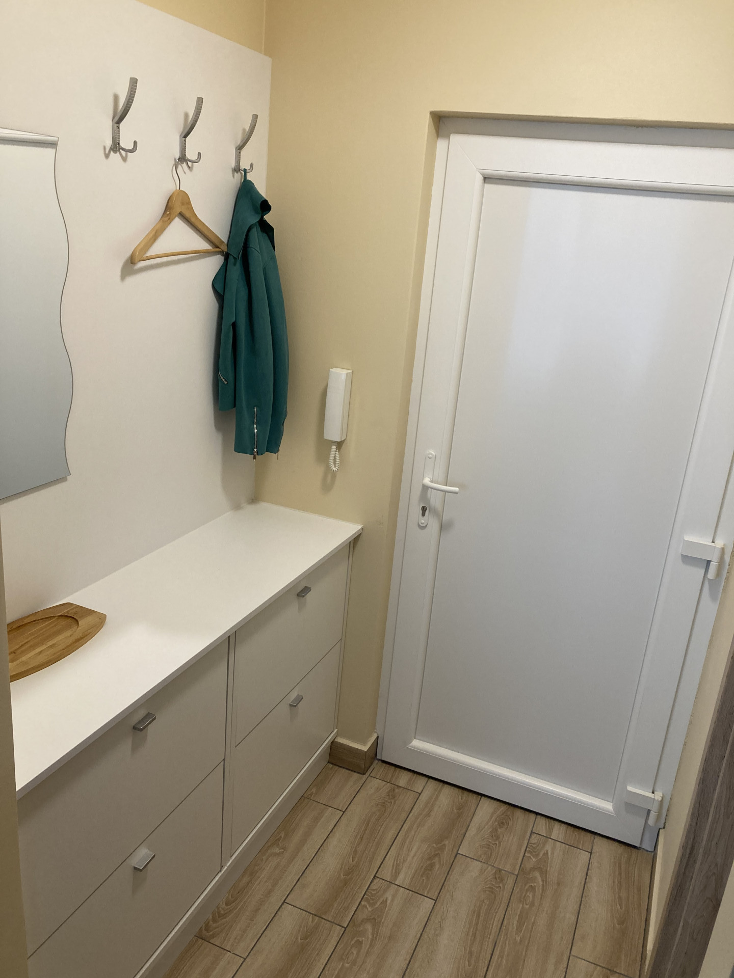 Győr Eladó  Lakás  Győr Eladó  Lakás Győr-Moson-Sopron megye 