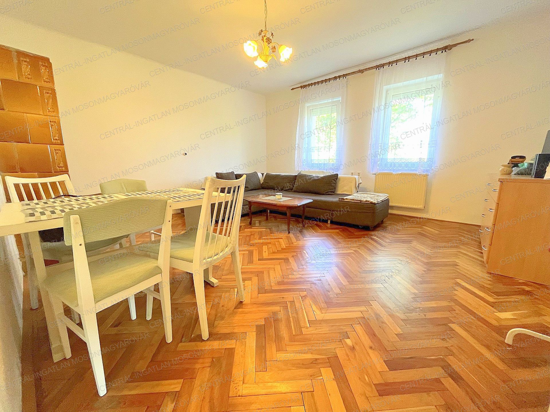 Bezenye Eladó  Családi ház  Bezenye Eladó  Családi ház Győr-Moson-Sopron megye 