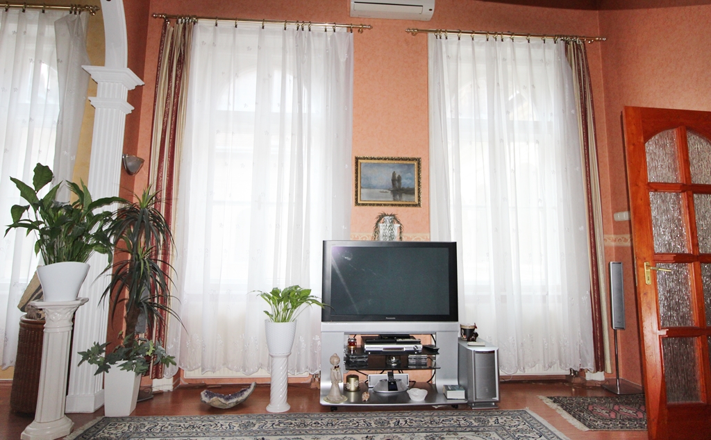 Budapest Eladó  Lakás  Budapest Eladó  Lakás  