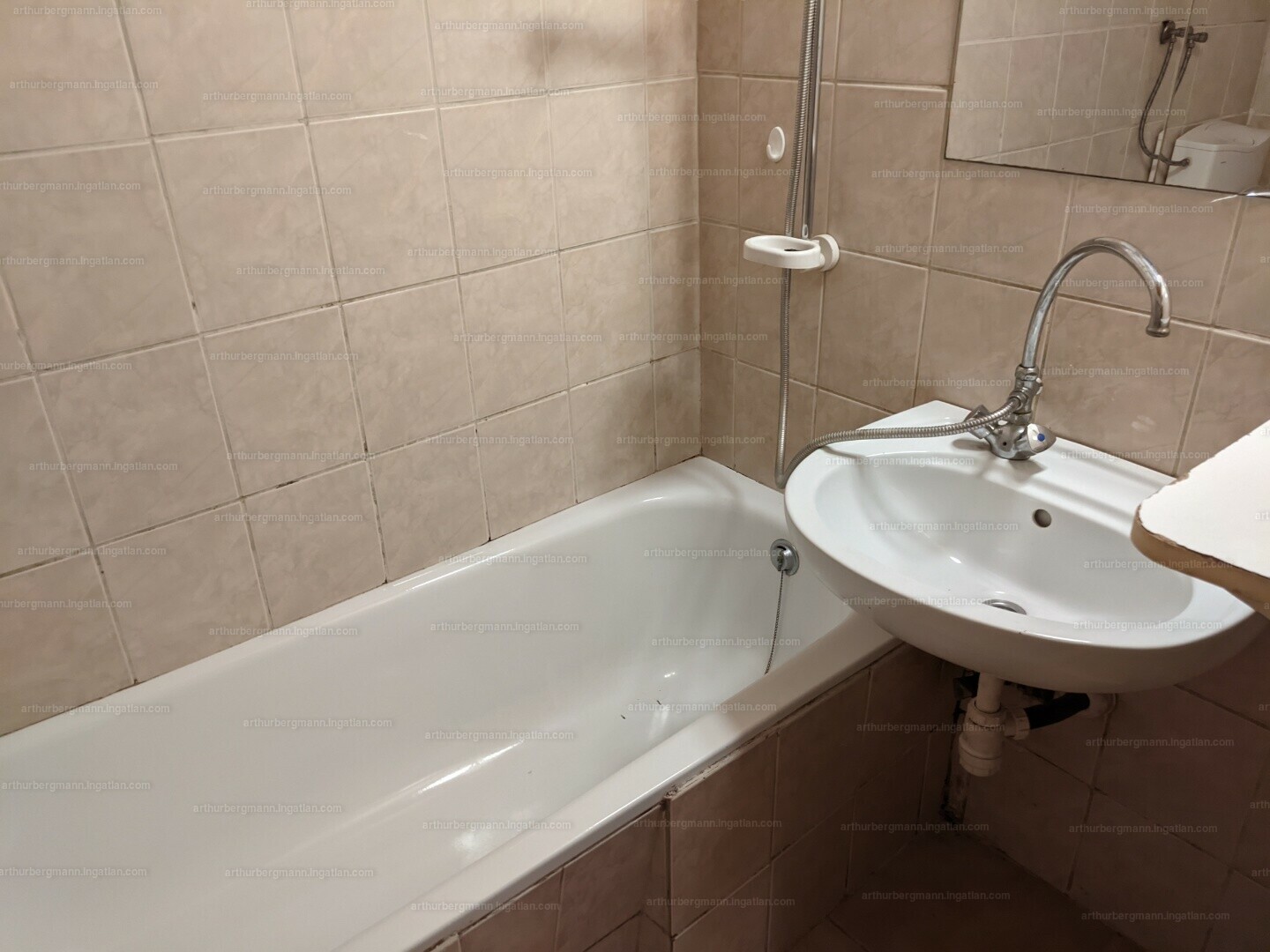 Budapest Eladó  Lakás  Budapest Eladó  Lakás  