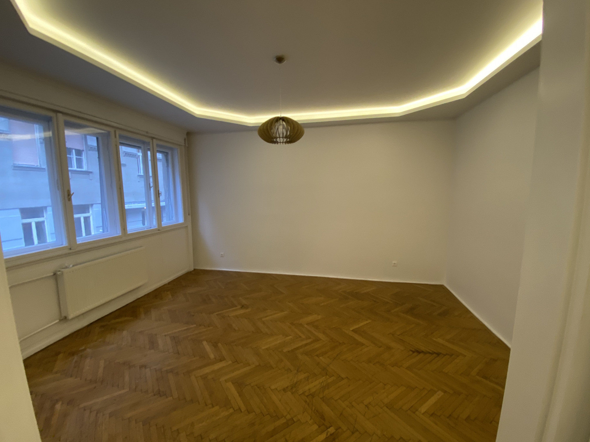 Budapest Eladó  Lakás  Budapest Eladó  Lakás  