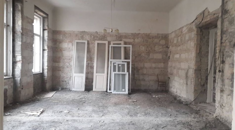 Budapest Eladó  Családi ház  Budapest Eladó  Családi ház  