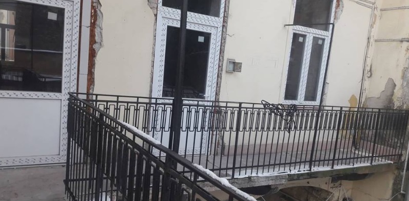 Budapest Eladó  Családi ház  Budapest Eladó  Családi ház  