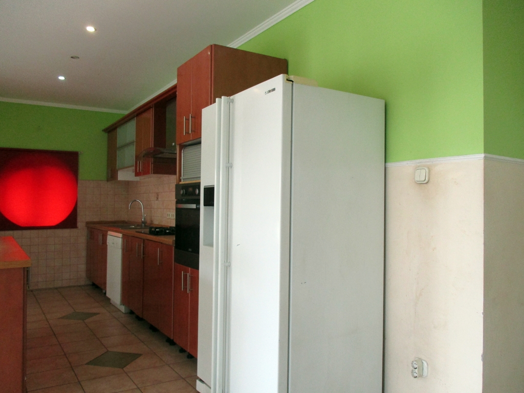 Budapest Eladó  Családi ház  Budapest Eladó  Családi ház  