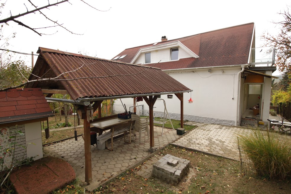 Budapest Eladó  Családi ház  Budapest Eladó  Családi ház  