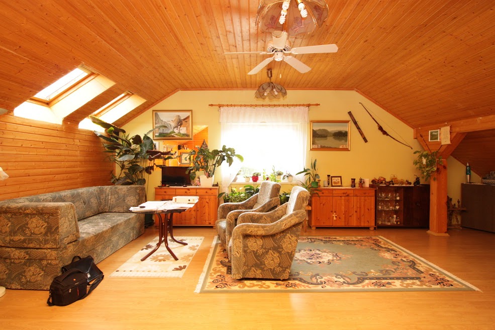 Budapest Eladó  Családi ház  Budapest Eladó  Családi ház  