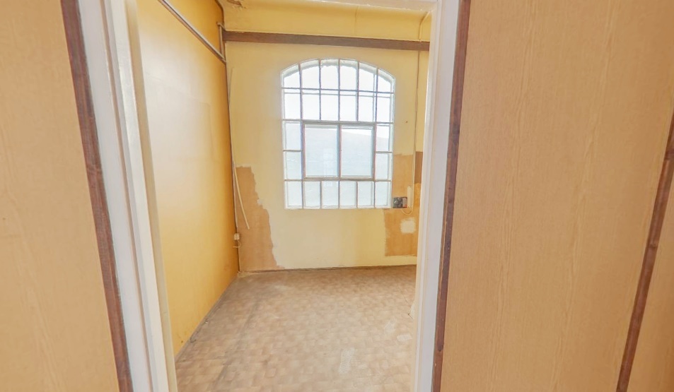 Budapest Eladó  Családi ház  Budapest Eladó  Családi ház  