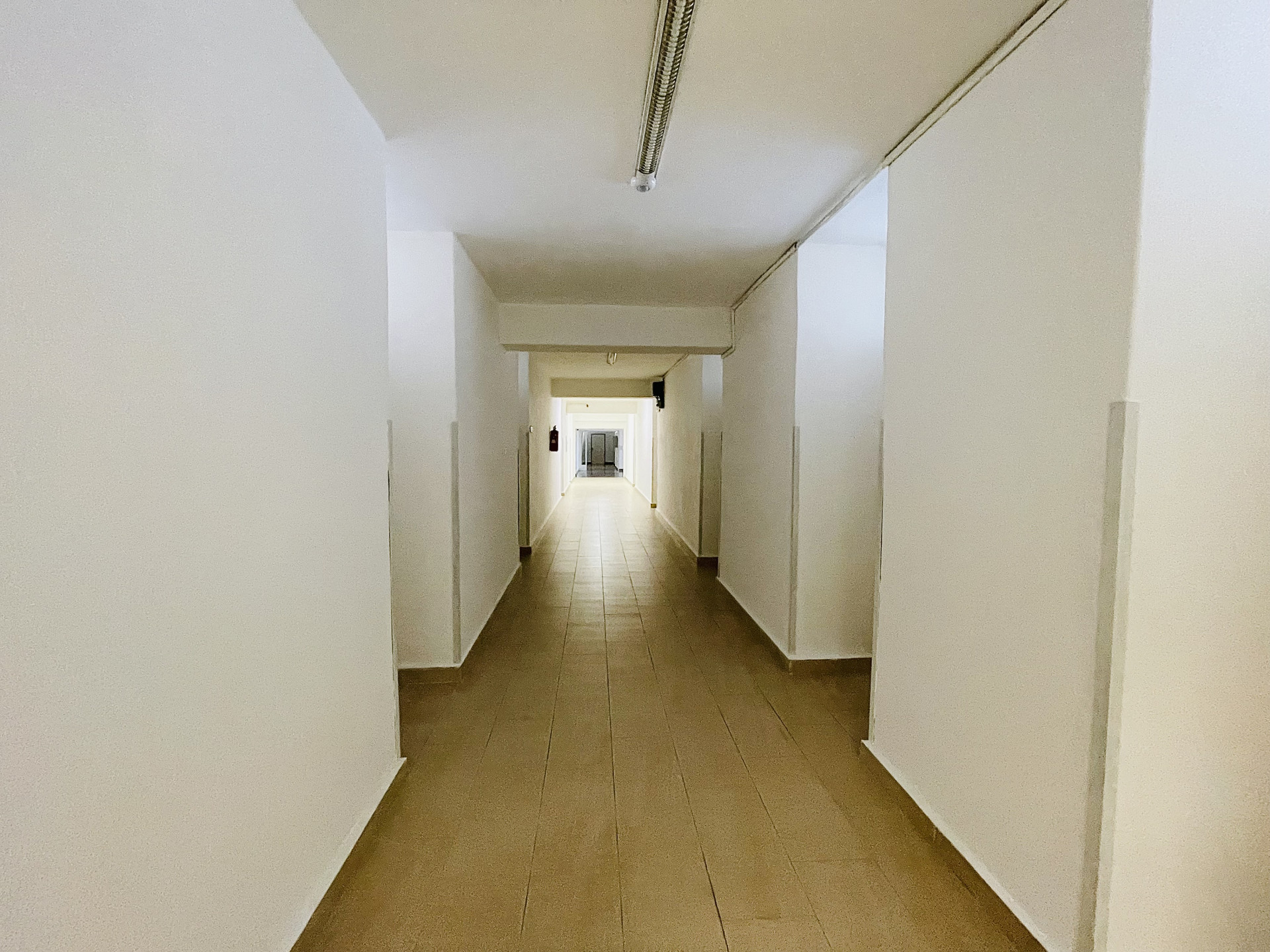 Budapest Eladó  Iroda/üzlethelység  Budapest Eladó  Iroda/üzlethelység  