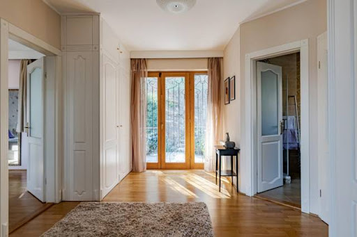 Budapest Eladó  Családi ház  Budapest Eladó  Családi ház  