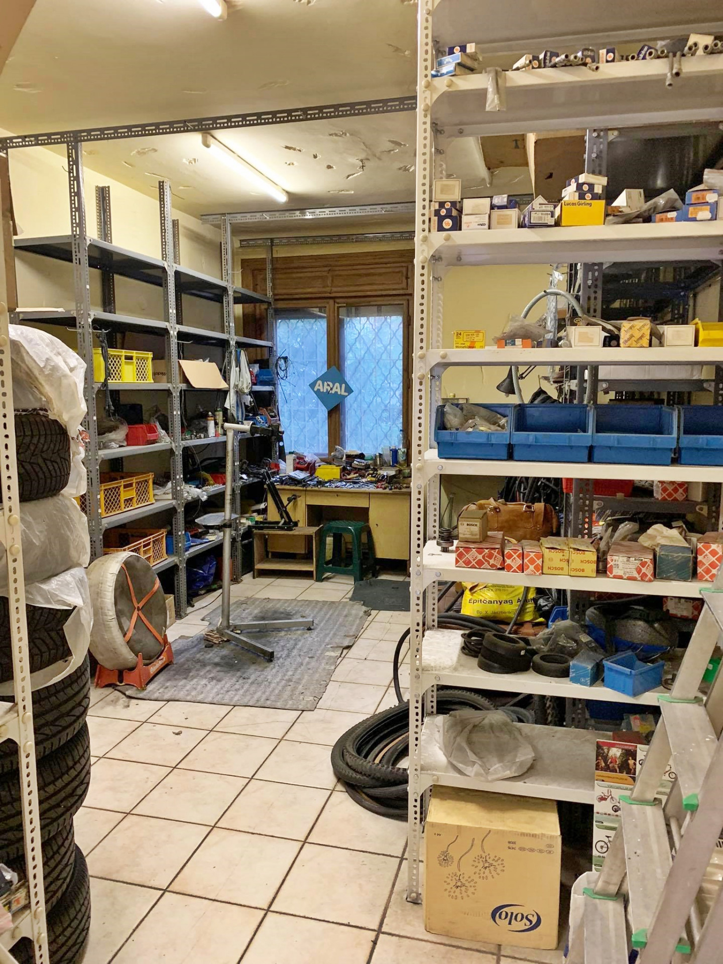 Budapest Eladó  Családi ház  Budapest Eladó  Családi ház  