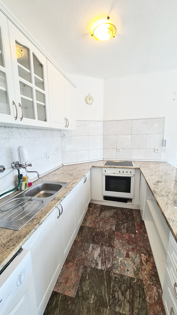 Budapest Eladó  Családi ház  Budapest Eladó  Családi ház  