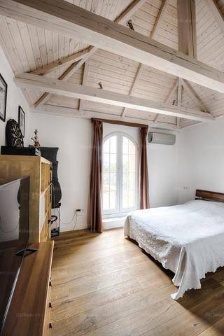 Budapest Eladó  Családi ház  Budapest Eladó  Családi ház  