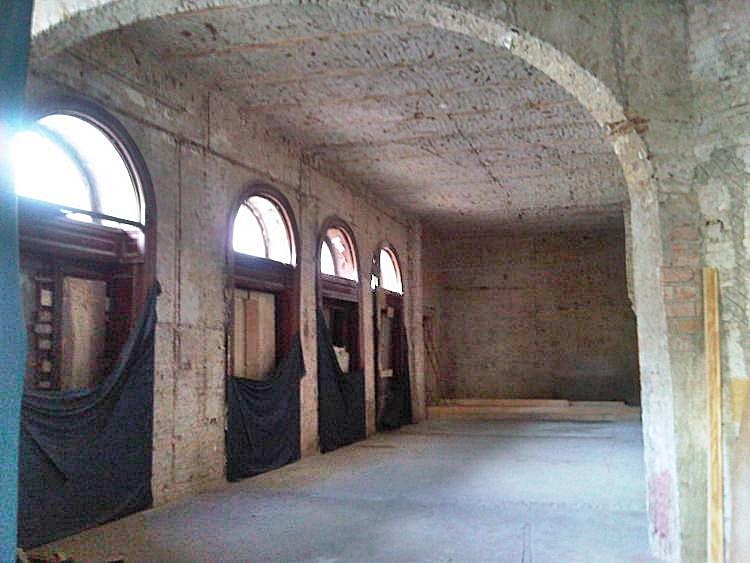 Budapest Kiadó Iroda/üzlethelység
