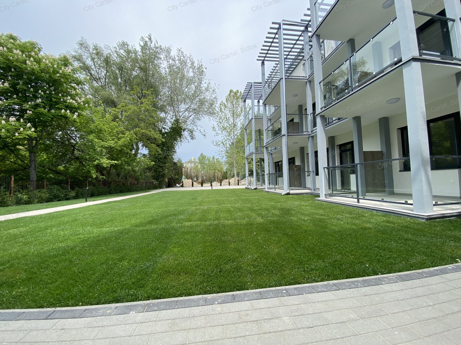 Zamárdi Eladó  Lakás  Zamárdi Eladó  Lakás Somogy megye 