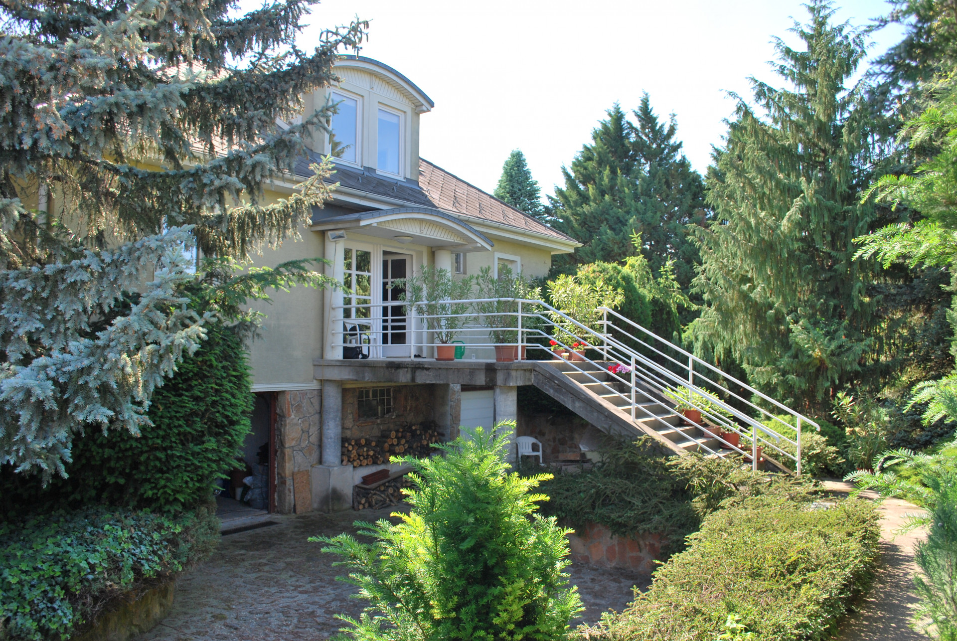 Törökbálint Eladó  Családi ház  Törökbálint Eladó  Családi ház Pest megye 