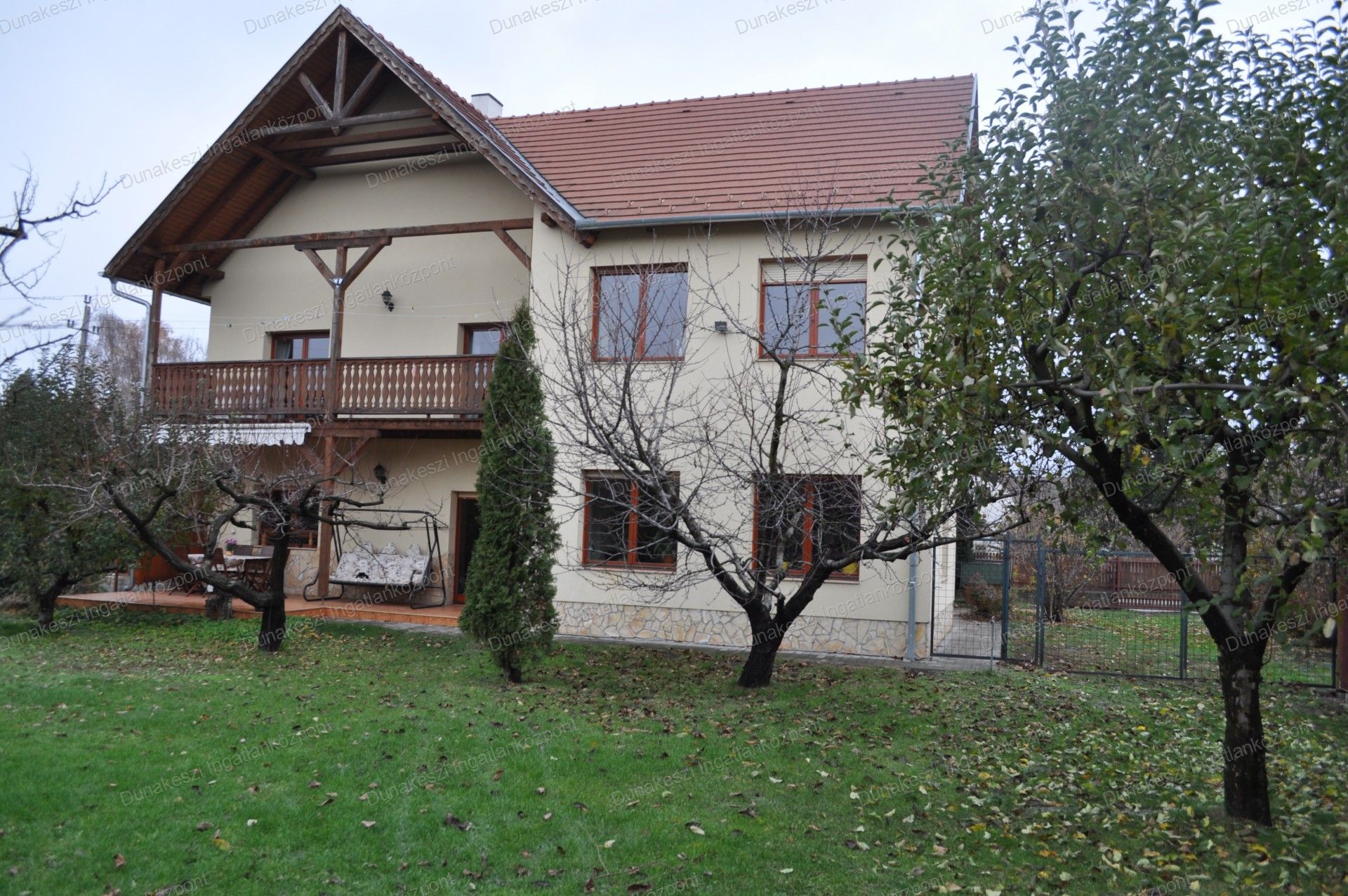 Göd Eladó Családi ház