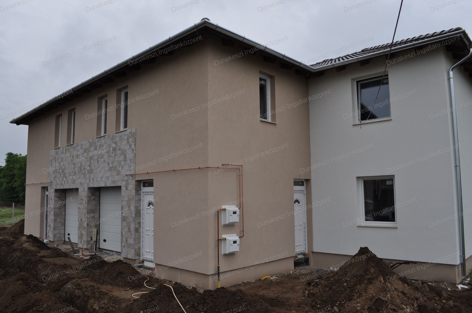 Göd Eladó  Családi ház  Göd Eladó  Családi ház  