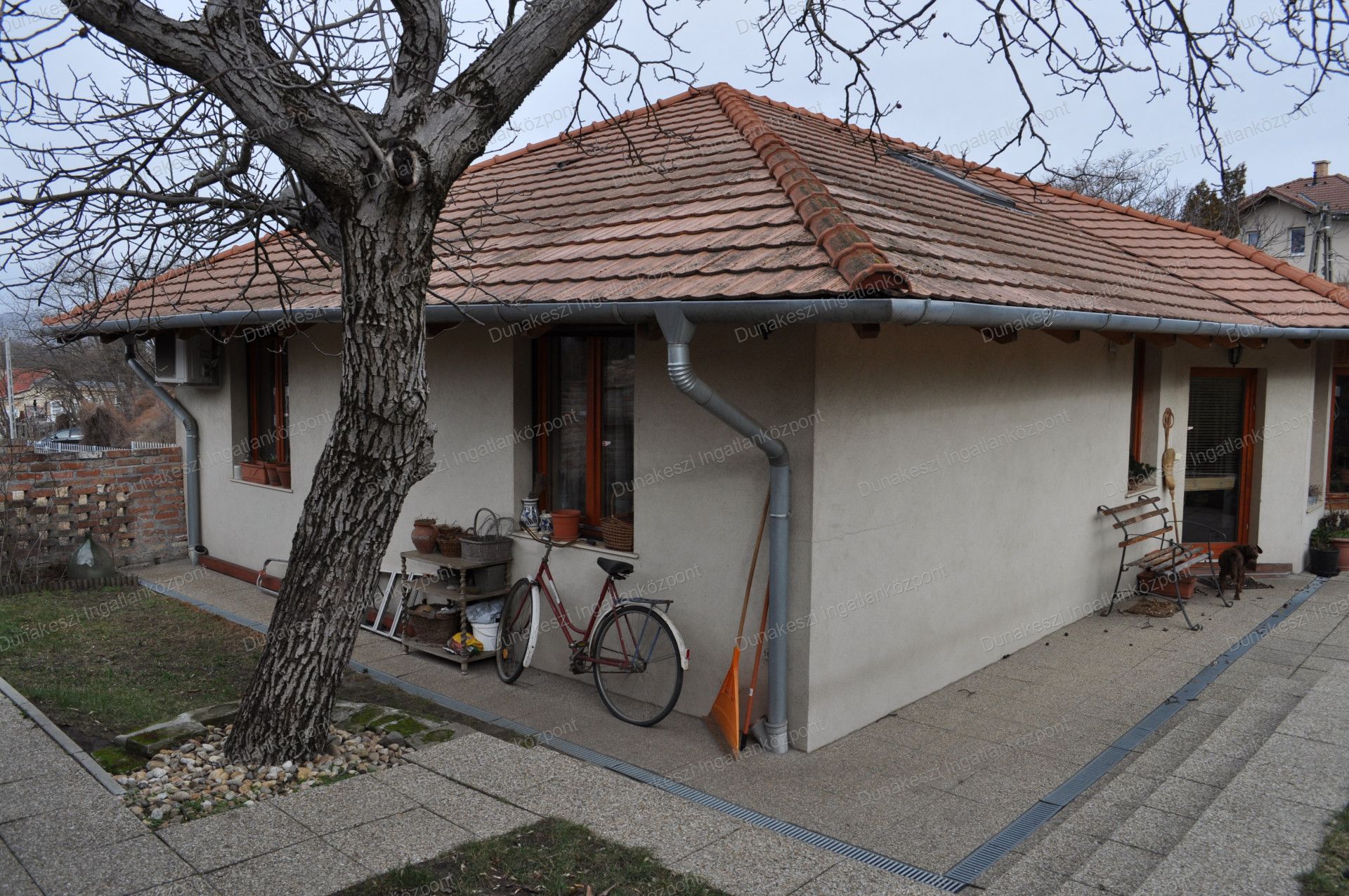 Dunakeszi Eladó  Családi ház  Dunakeszi Eladó  Családi ház Pest megye 