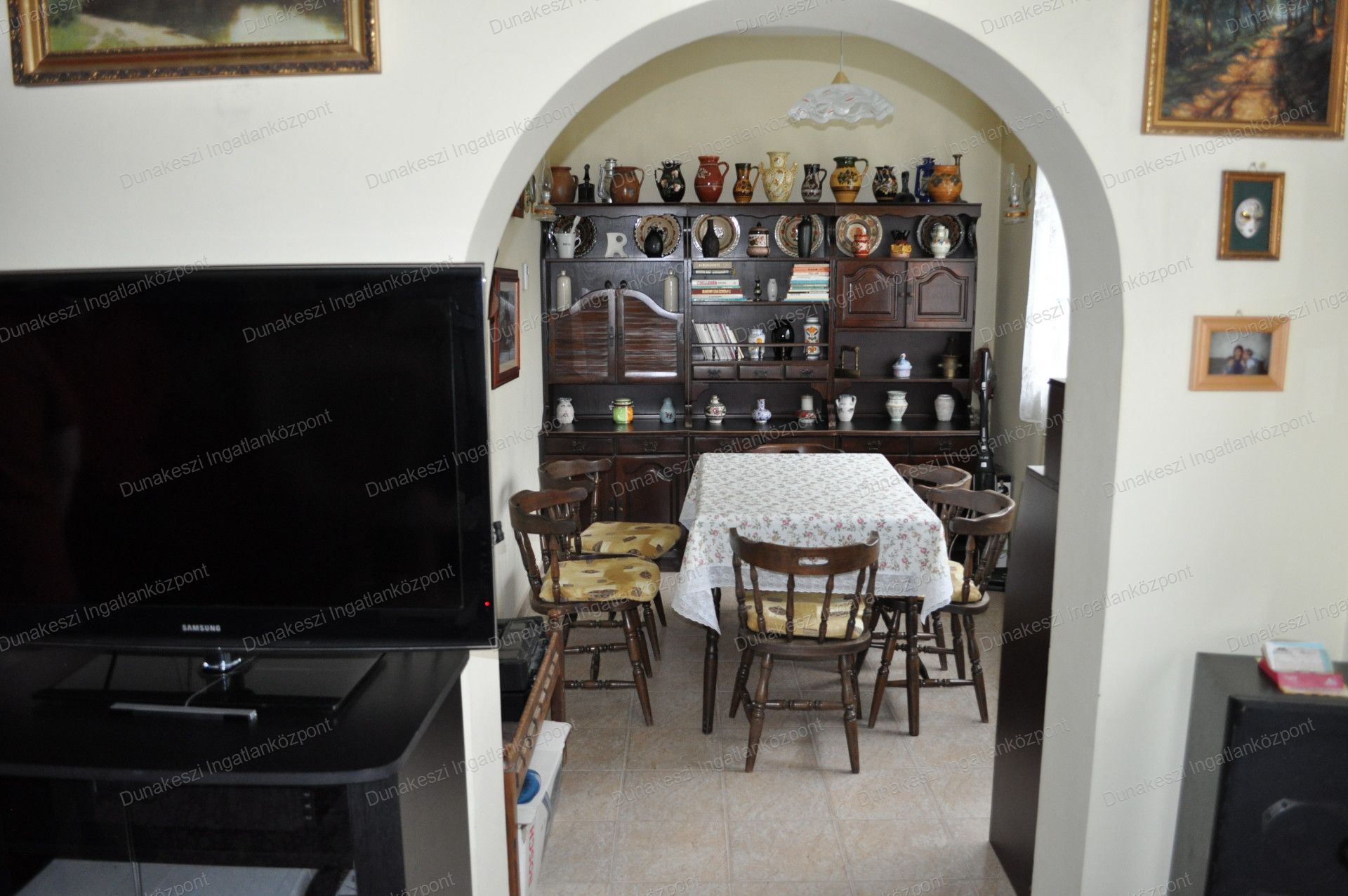 Budapest Eladó  Családi ház  Budapest Eladó  Családi ház  