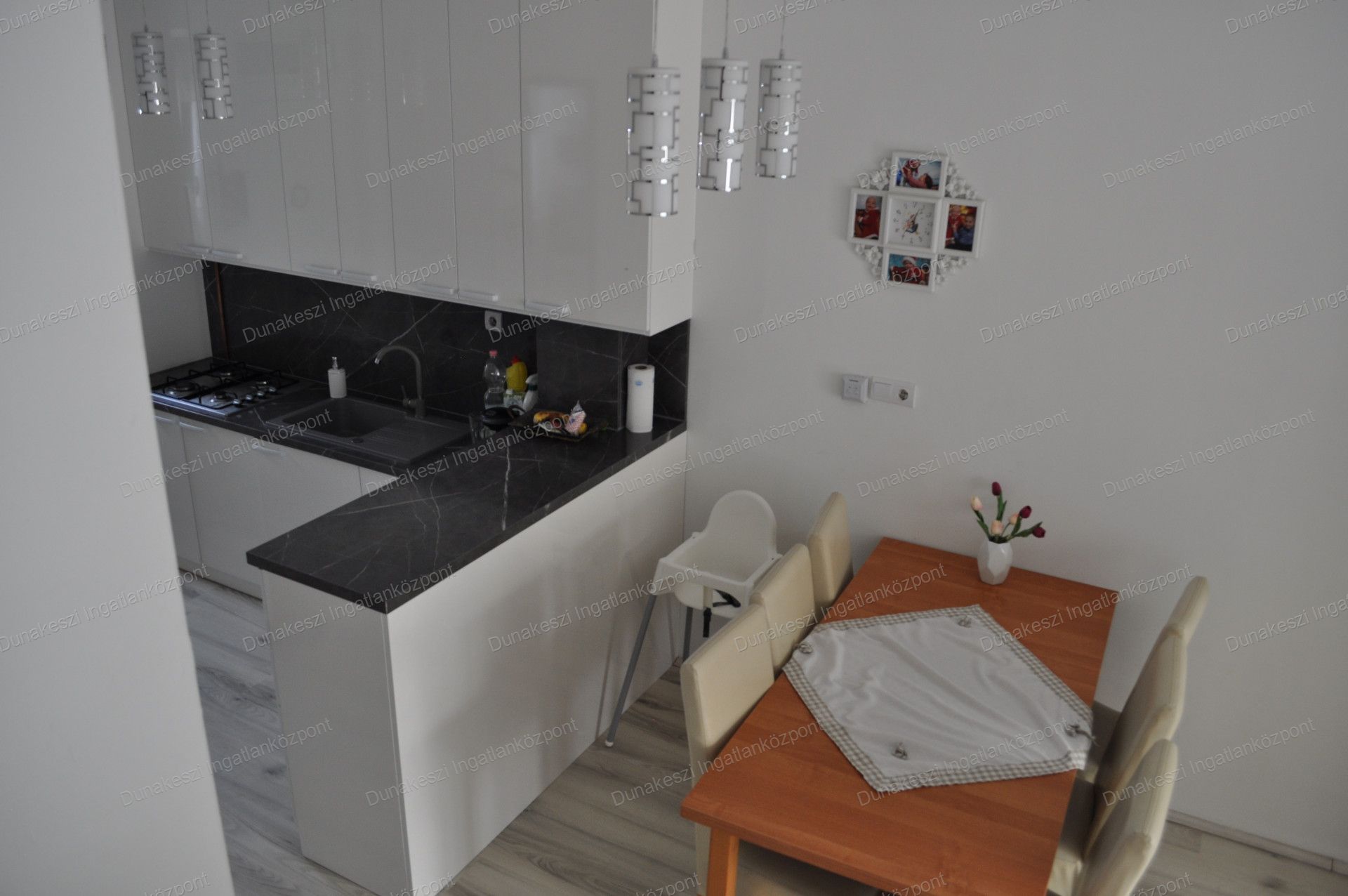 Göd Eladó  Családi ház  Göd Eladó  Családi ház  