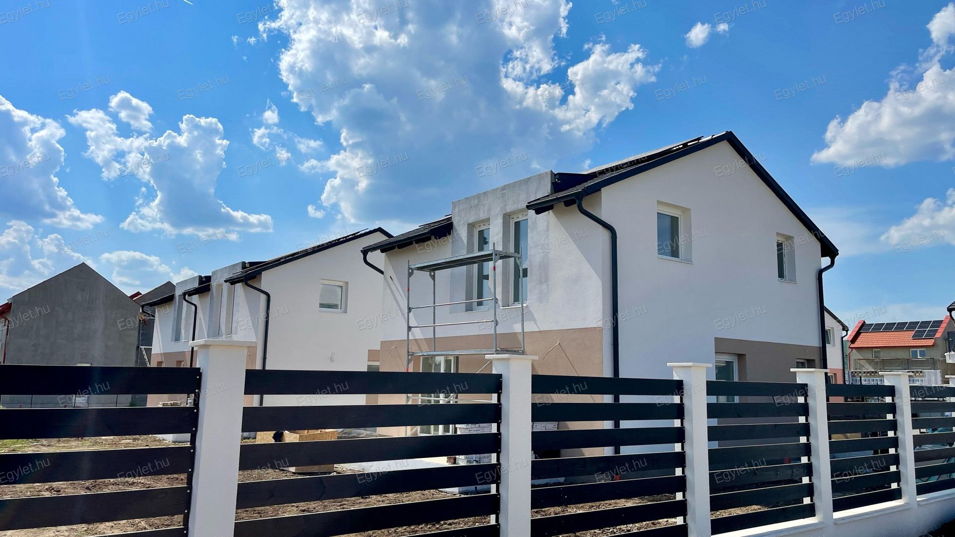 Velence Eladó  Lakás  Velence Eladó  Lakás Fejér megye 