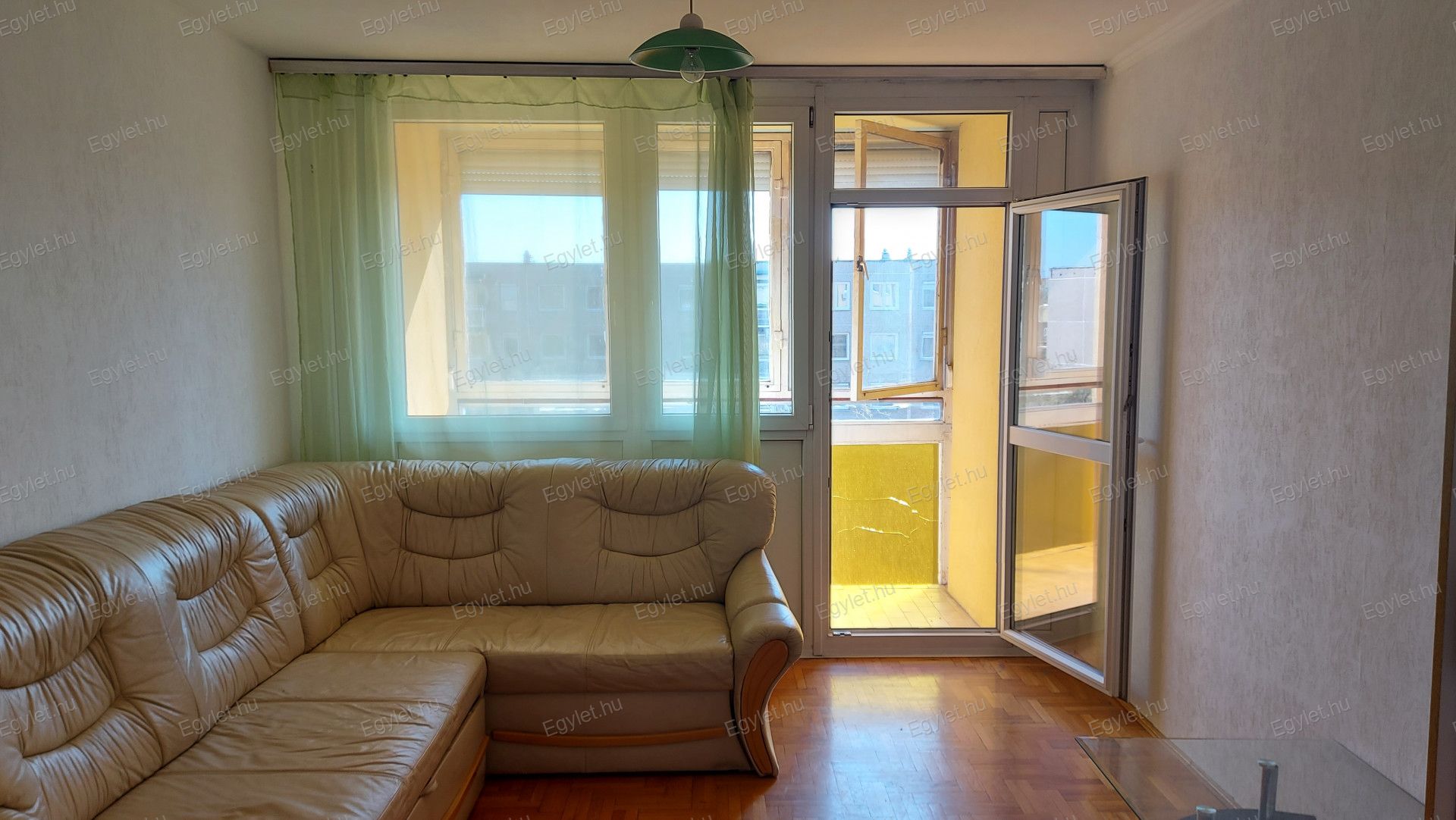 Budapest Eladó  Lakás  Budapest Eladó  Lakás  