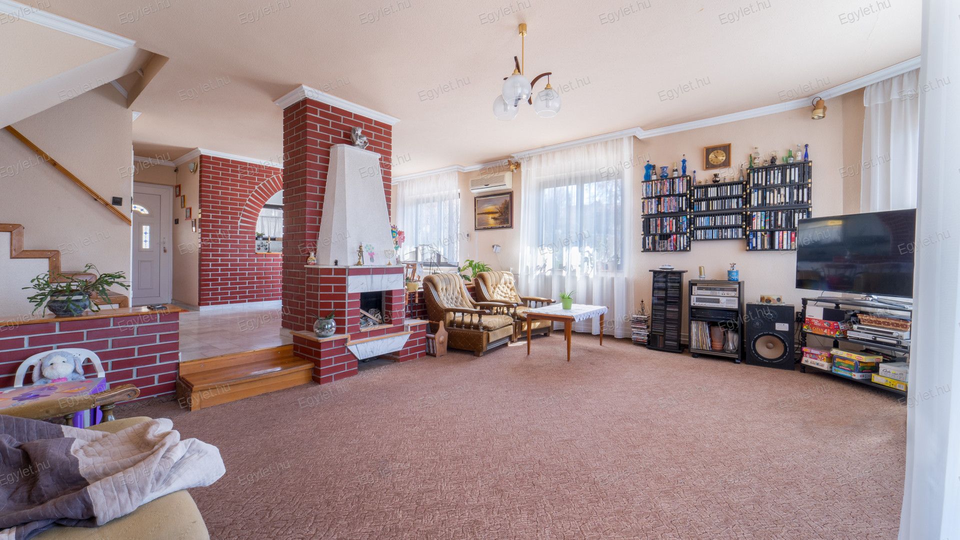 Csömör Eladó  Lakás  Csömör Eladó  Lakás Pest megye 