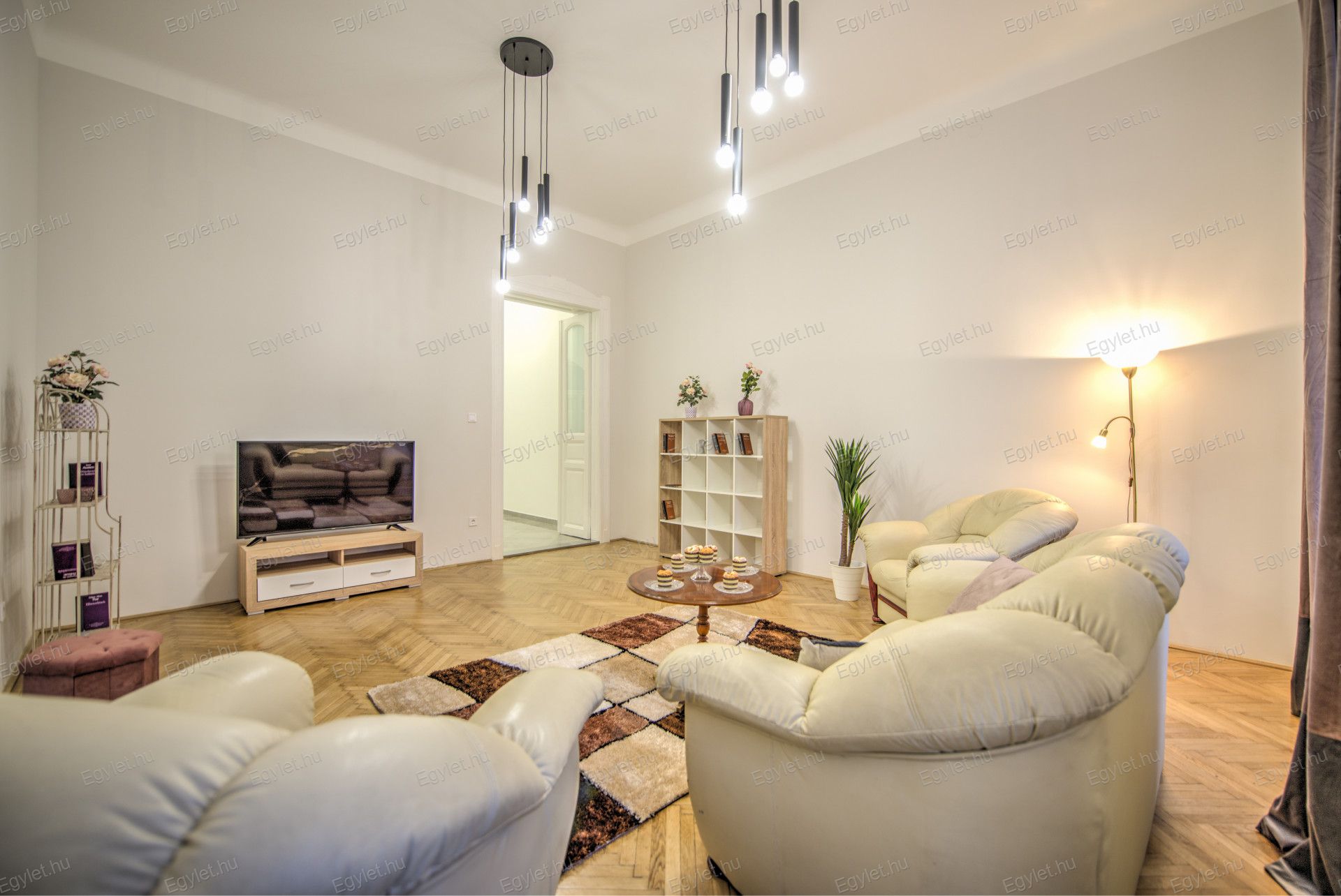 Budapest Eladó  Lakás  Budapest Eladó  Lakás  