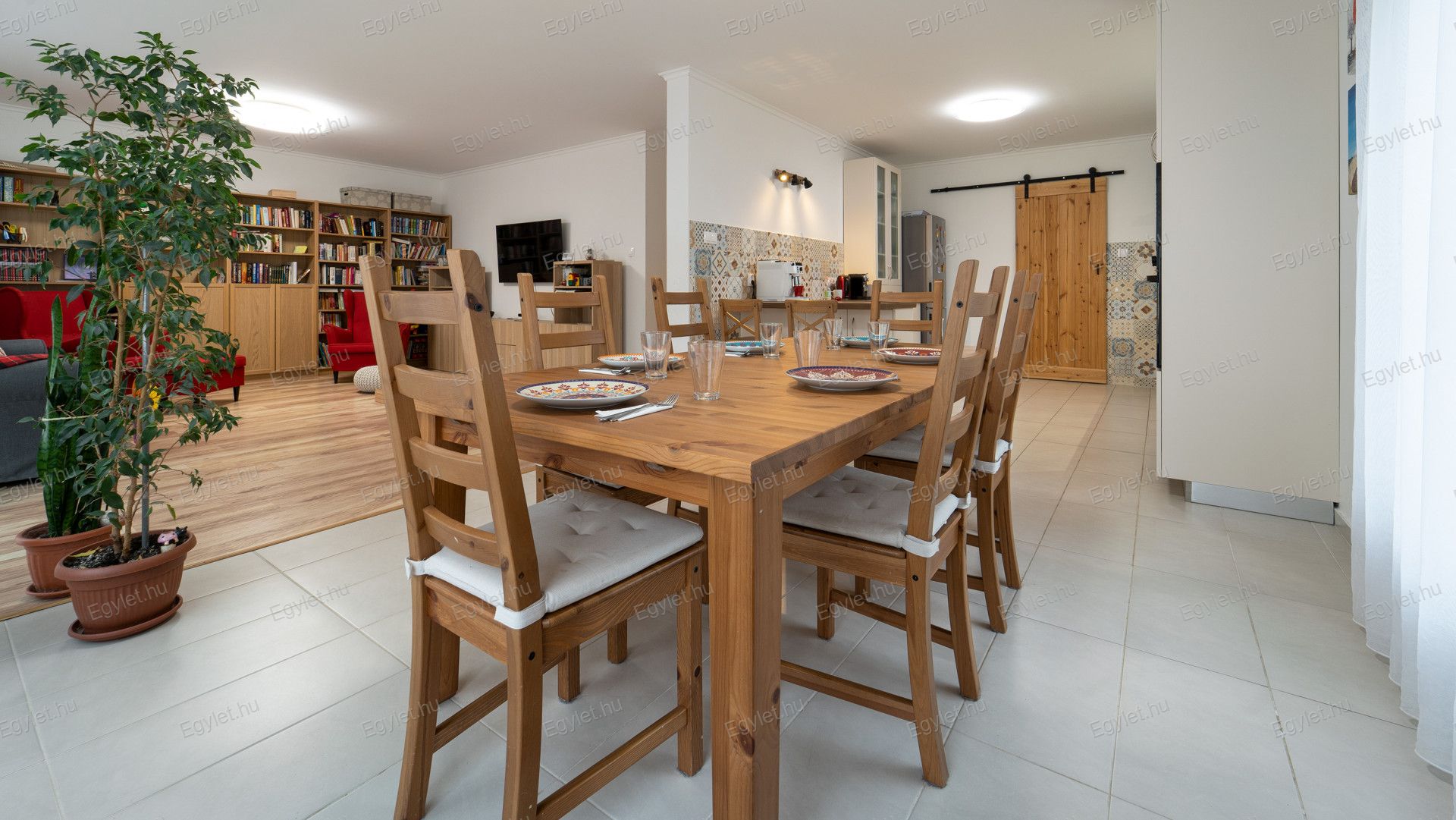 Csömör Eladó  Lakás  Csömör Eladó  Lakás Pest megye 