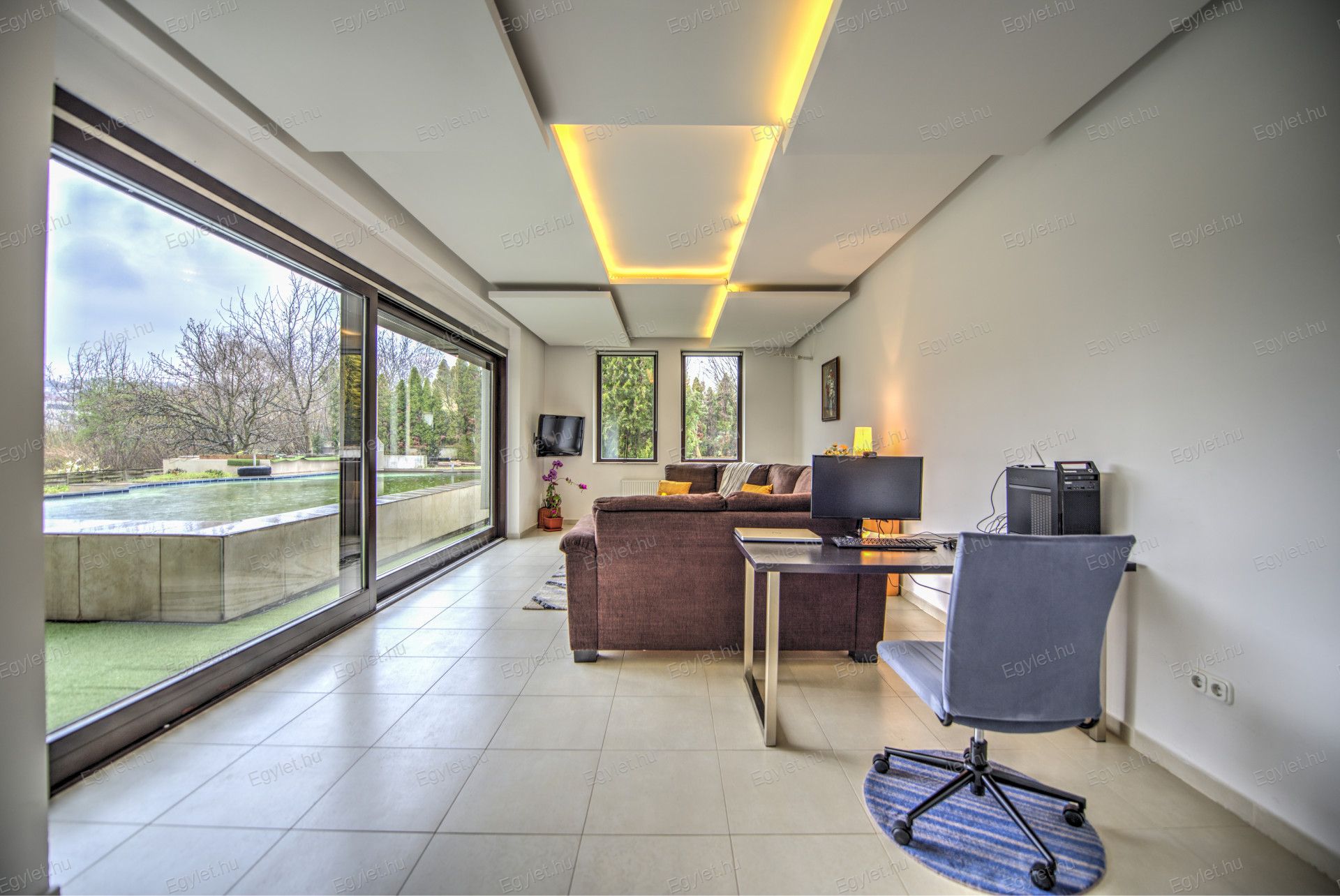 Budapest Eladó  Családi ház  Budapest Eladó  Családi ház  