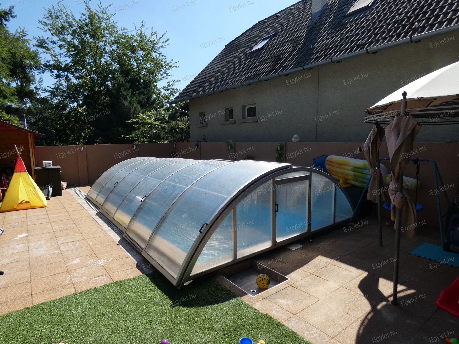 Fót Eladó  Családi ház  Fót Eladó  Családi ház Pest megye 