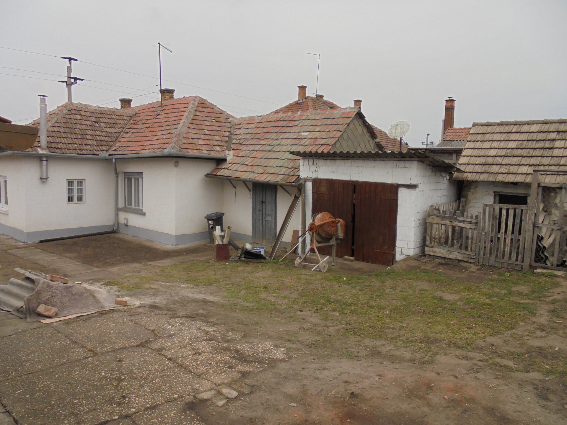 Tápiószele Eladó  Családi ház  Tápiószele Eladó  Családi ház Pest megye 