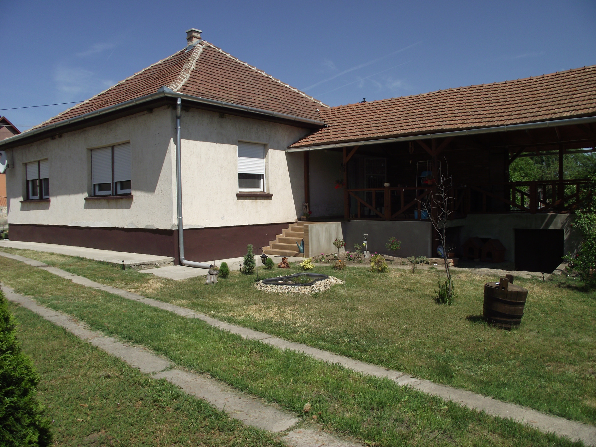 Tápiószele Eladó  Családi ház  Tápiószele Eladó  Családi ház Pest megye 