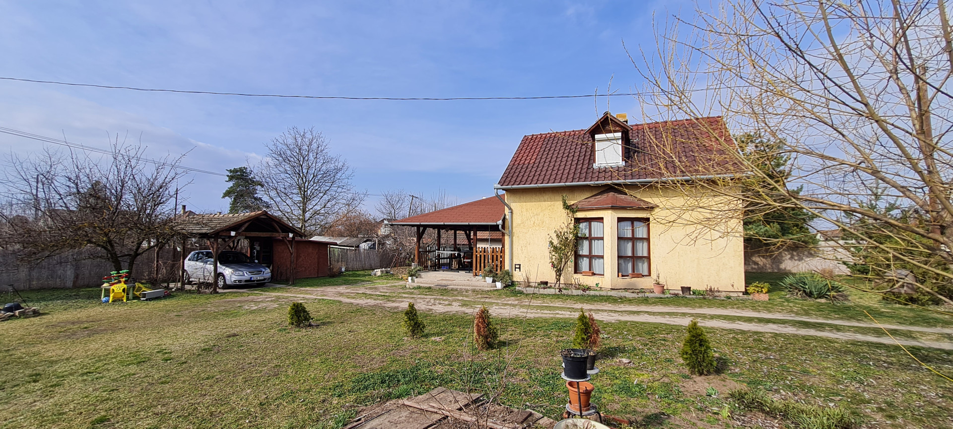 Cegléd Eladó Családi ház