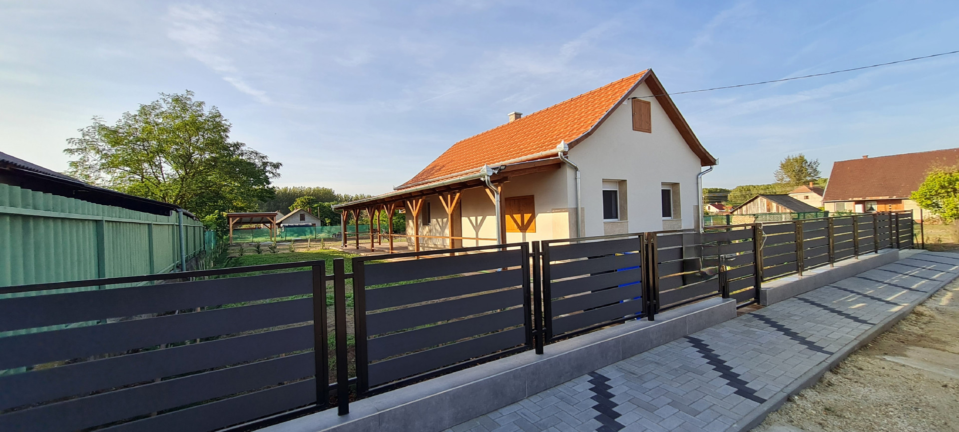 Csemő Eladó  Családi ház  Csemő Eladó  Családi ház Pest megye 