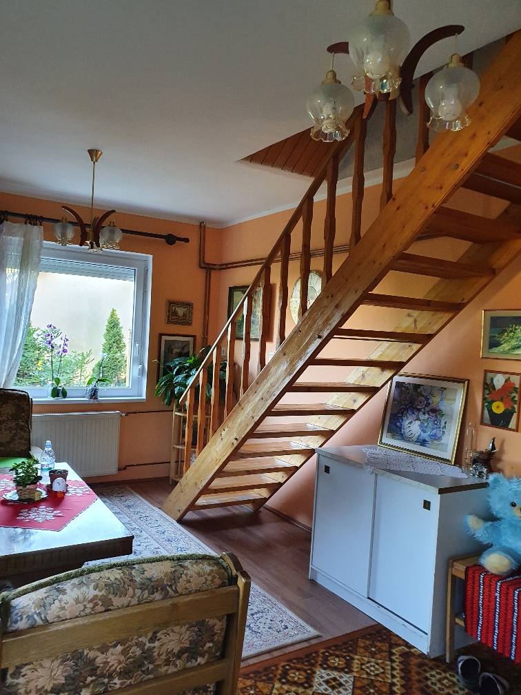 Budapest Eladó  Családi ház  Budapest Eladó  Családi ház  