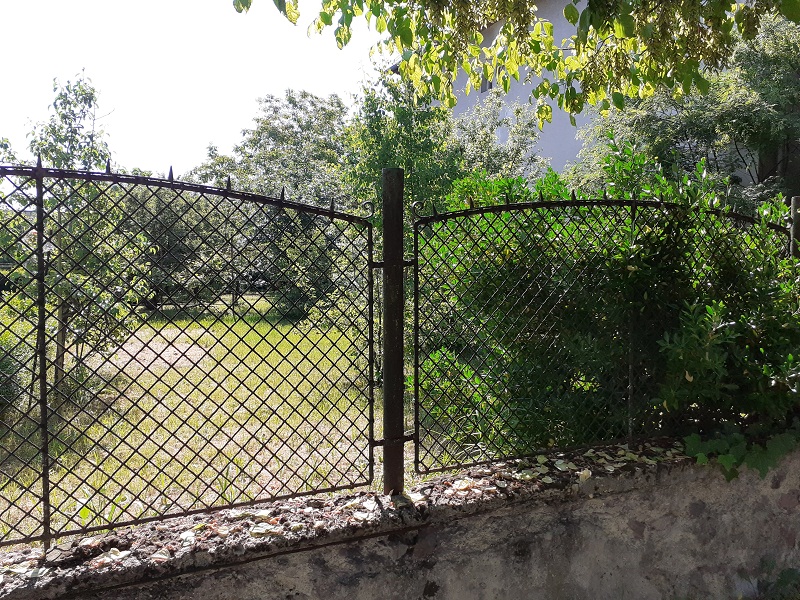 Budapest Eladó  Családi ház  Budapest Eladó  Családi ház  