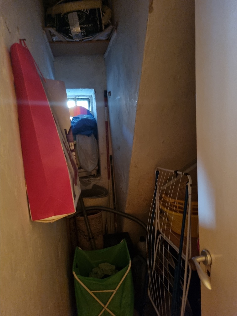 Budapest Eladó  Családi ház  Budapest Eladó  Családi ház  