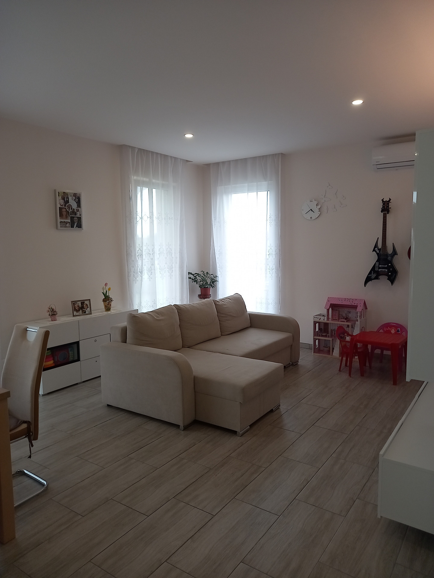 Levél Eladó  Családi ház  Levél Eladó  Családi ház Győr-Moson-Sopron megye 